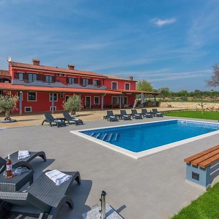 Sea View Apartments With Shared Pool Pomer Exterior photo