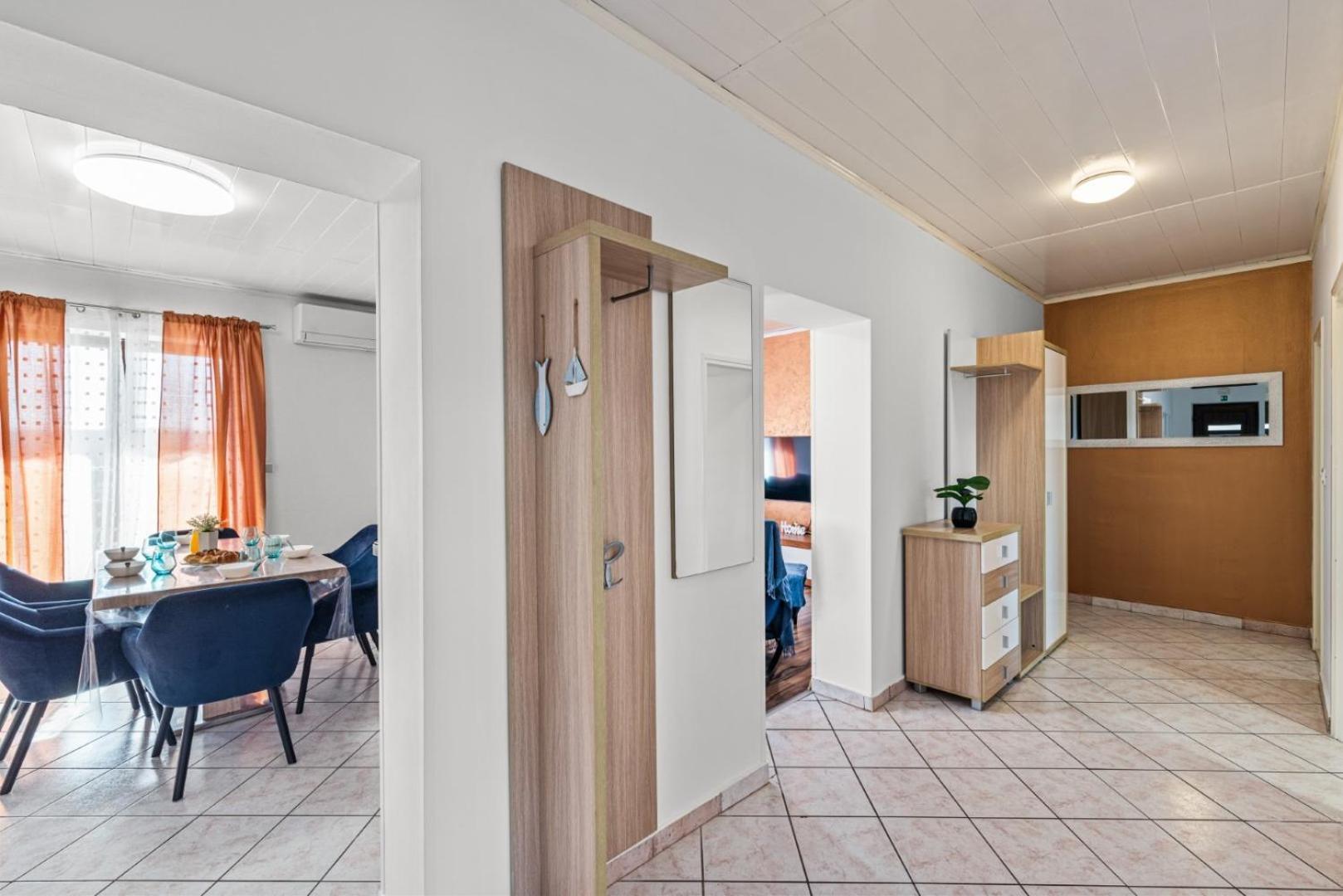 Sea View Apartments With Shared Pool Pomer Exterior photo