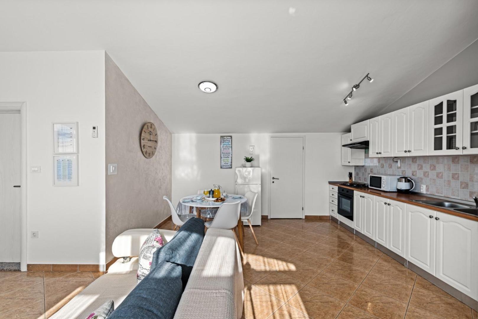 Sea View Apartments With Shared Pool Pomer Exterior photo