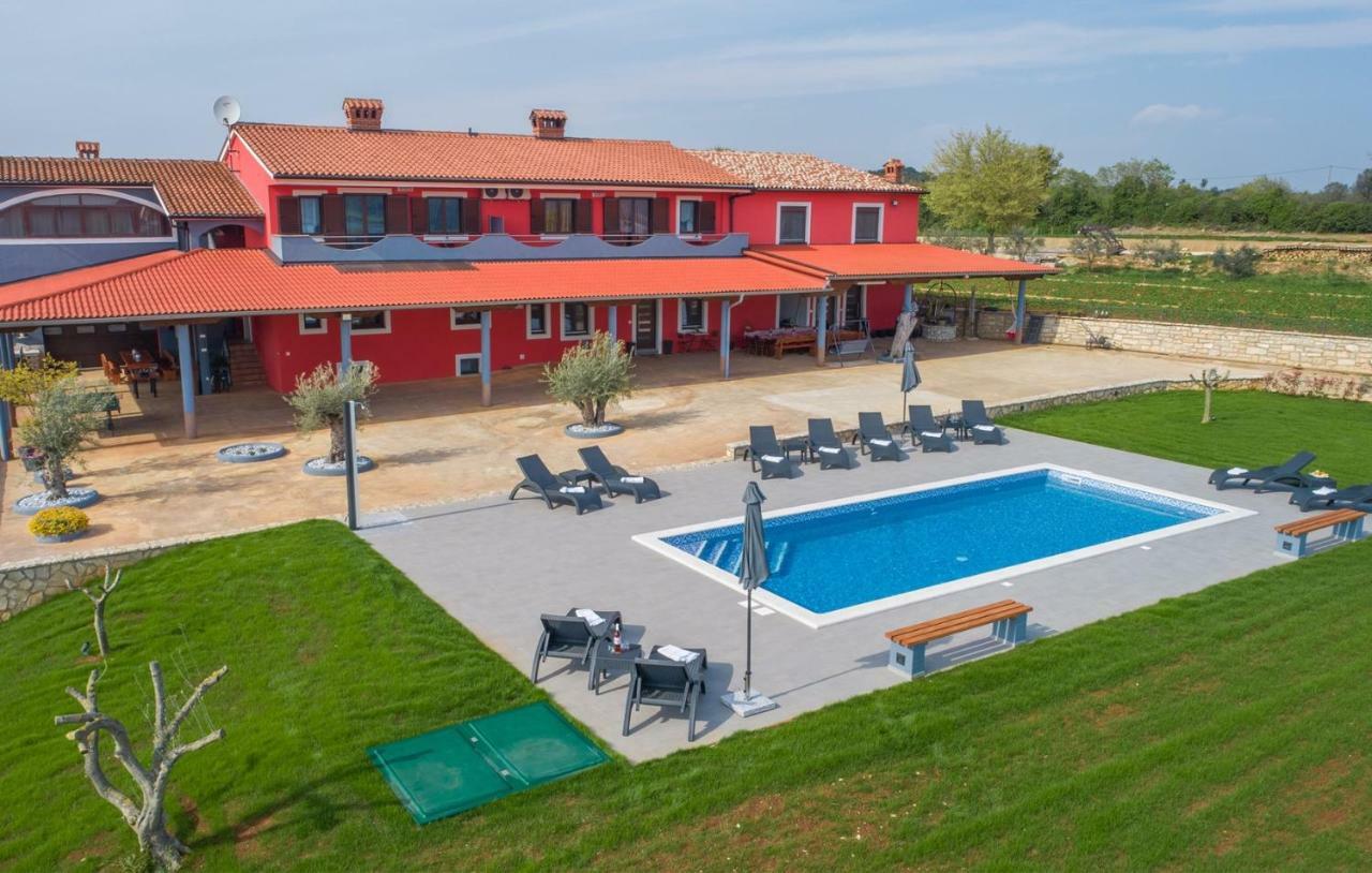 Sea View Apartments With Shared Pool Pomer Room photo