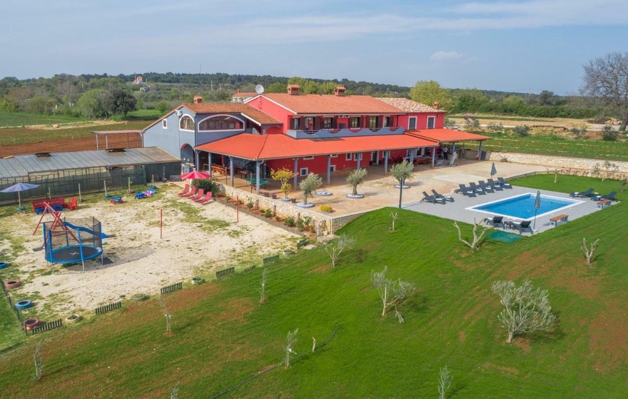 Sea View Apartments With Shared Pool Pomer Exterior photo